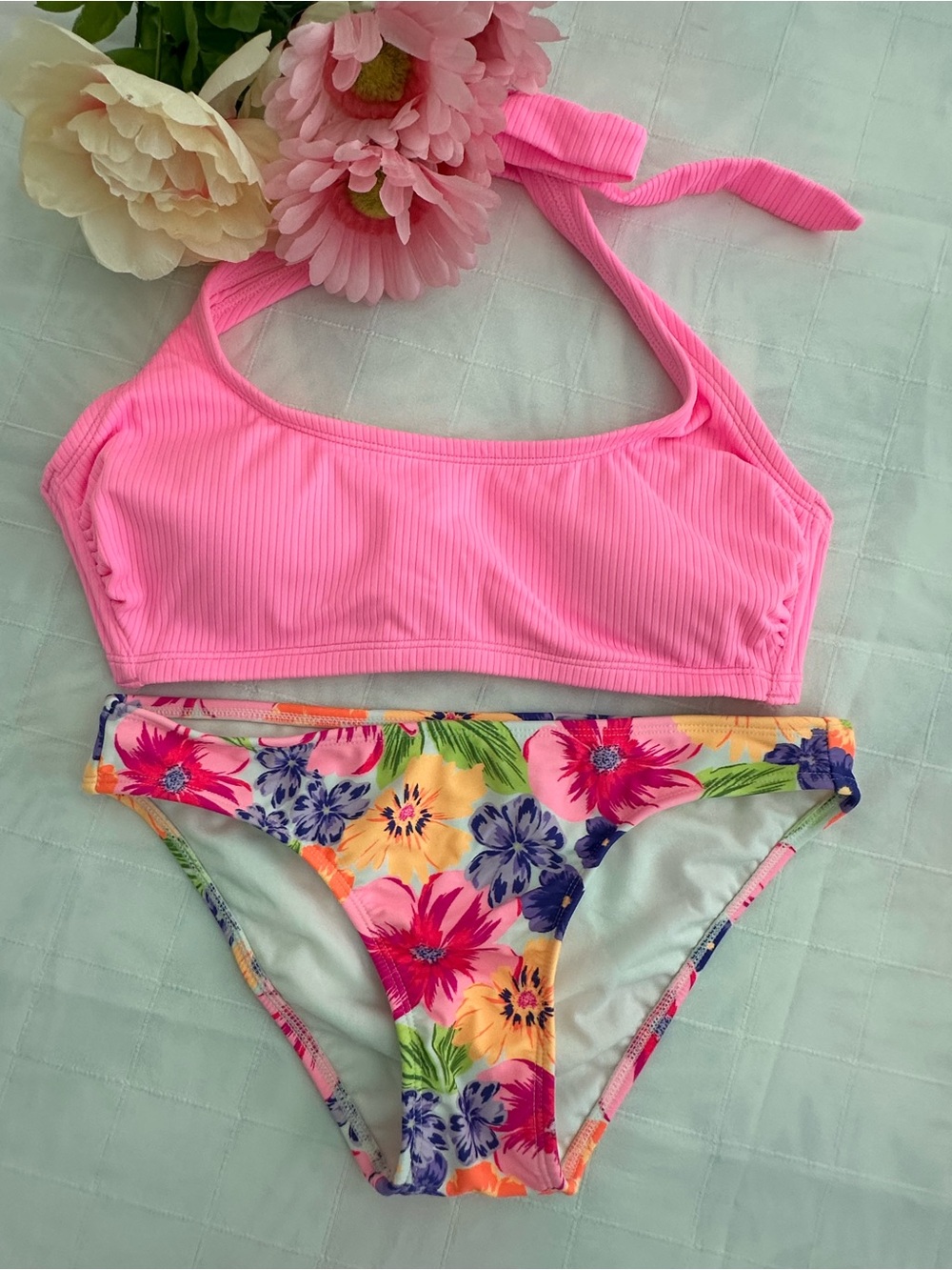 Xhilaration Pink Ribbed Bikini Top with Multicolor Floral Trim